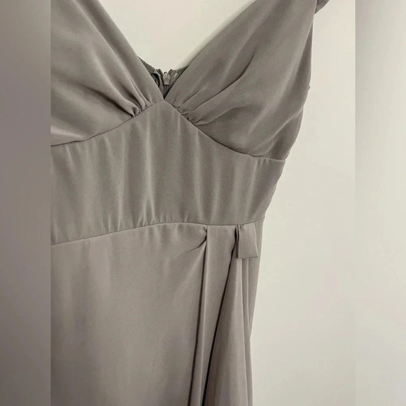 Luluโs Assymetrical Cocktail dress size small - Picture 5 of 6